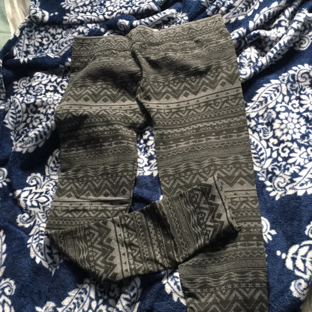 Patterned leggings